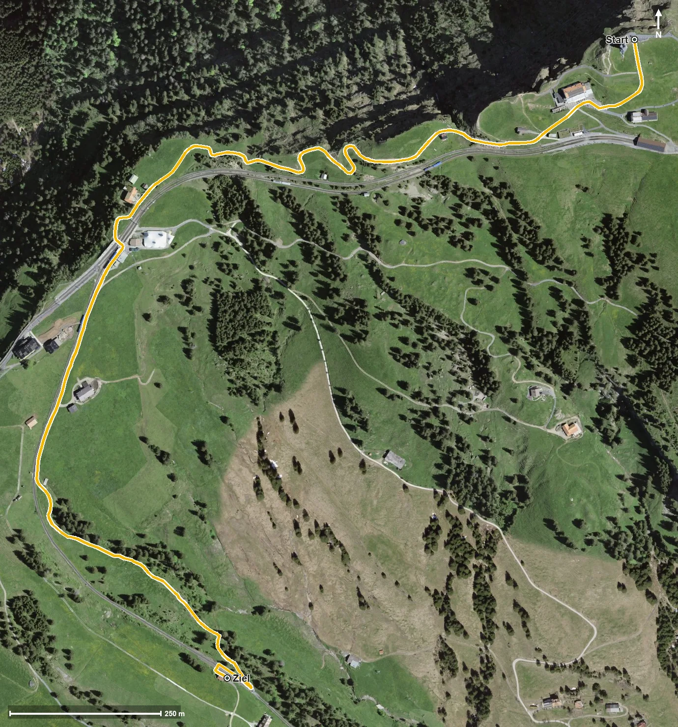 Luftbild Zentralschweizer Alpenweg